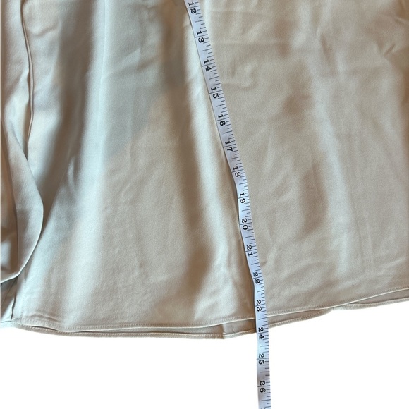 NWT French Connection Cream High Neck Keyhole Blouse L - Picture 6 of 6